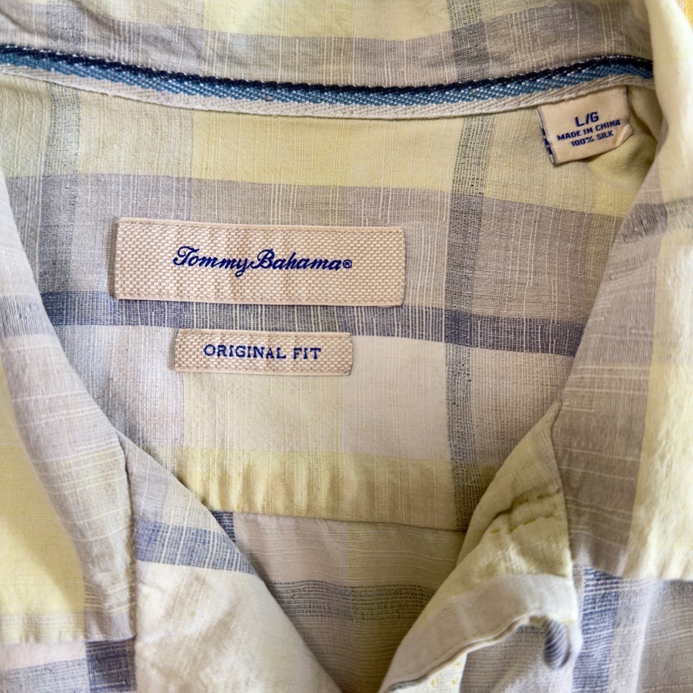 Tommy Bahama Silk Shirt Men's L Original Fit Yellow and Gray Plaid Button Down - Picture 3 of 3
